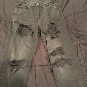 American Eagle Outfitters Black Distressed Boyfriend Jeans